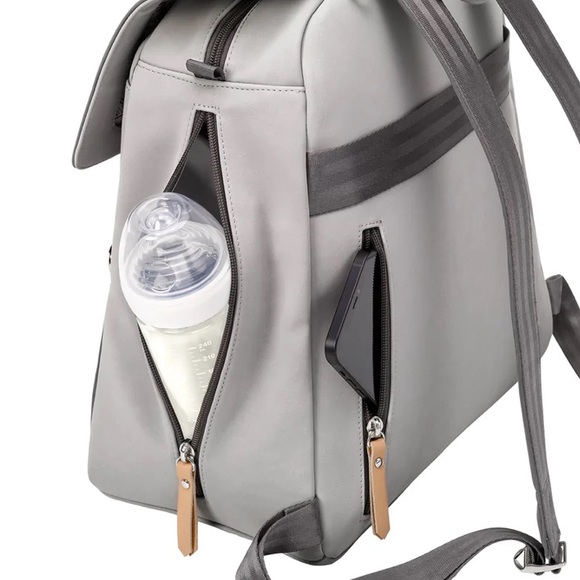 Petunia Pickle Bottom Meta Backpack - Picture 4 of 8